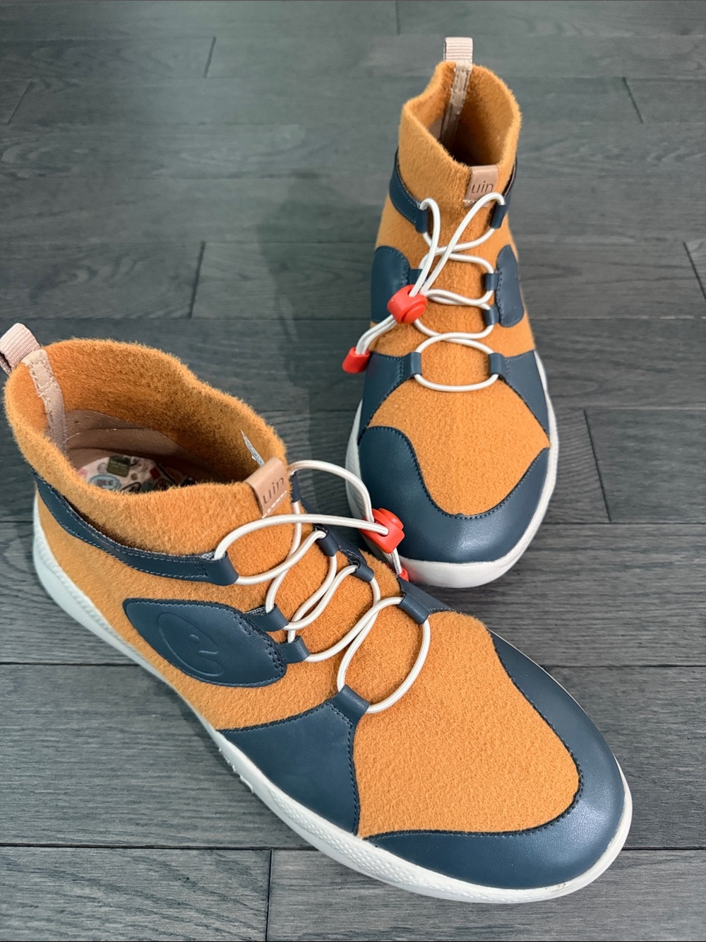 UIN Men's Orange and Navy Casual High-Top Sneakers